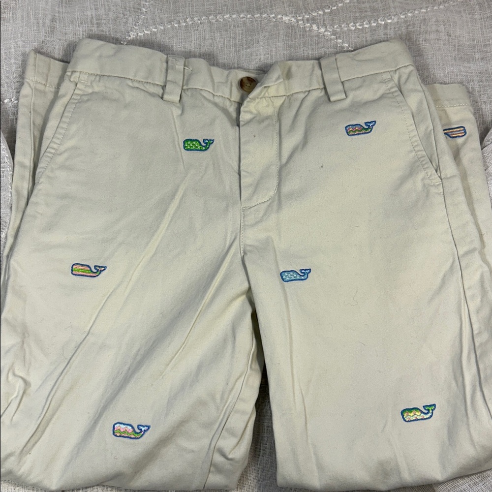 Vineyards Vines cotton khaki pants with whale embroidery size 7
